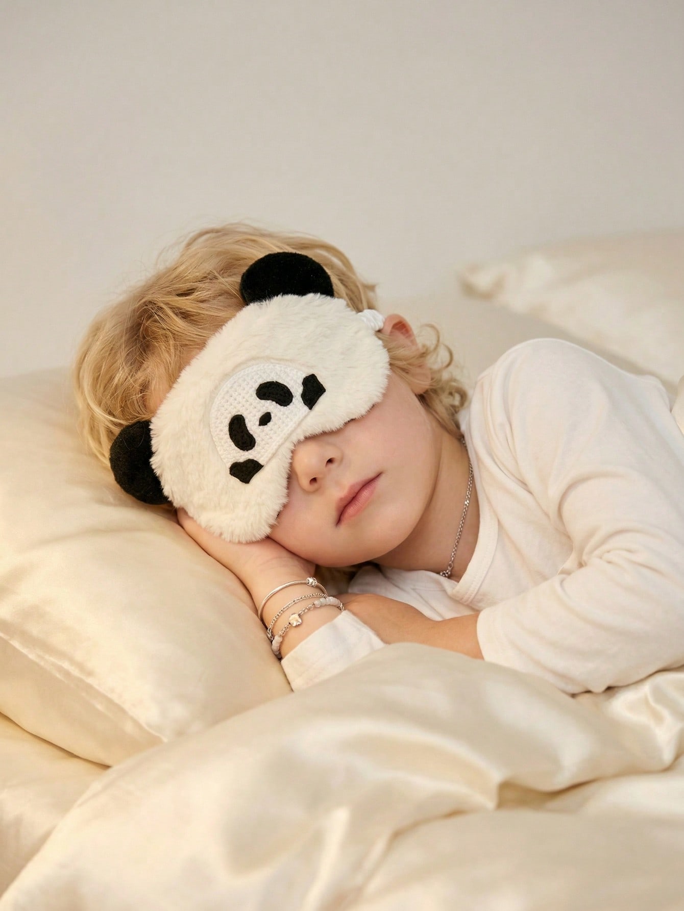 Masque de sommeil en peluche P - Men'S Accessories avis et prix