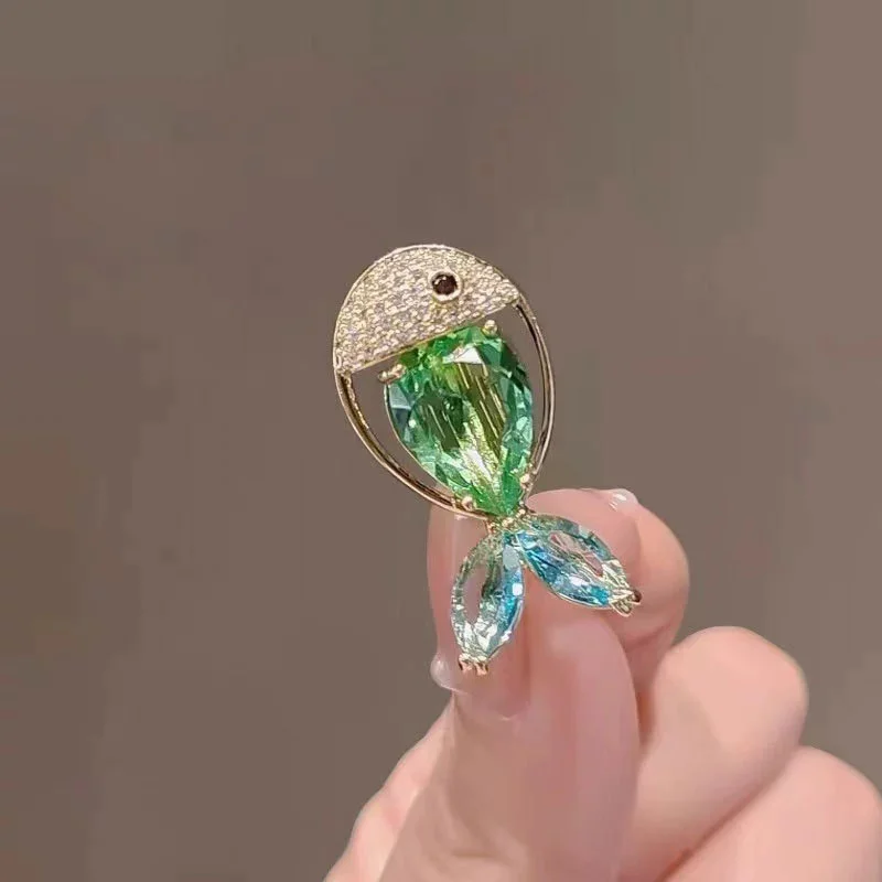 Broche de petit poisson exquis - Men'S Accessories Trends 2025 avis et prix
