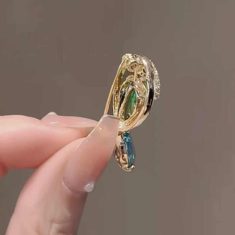 Broche de petit poisson exquis - Men'S Accessories Trends 2025 avis et prix