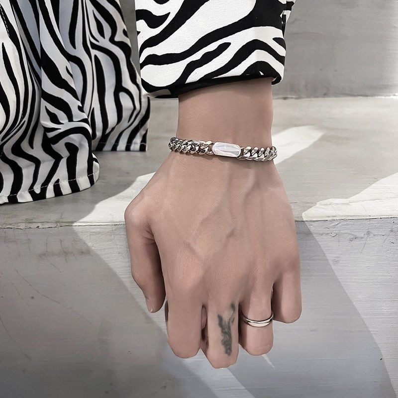 Bracelet de mode pour homme à  - Men Accessories Look avis et prix
